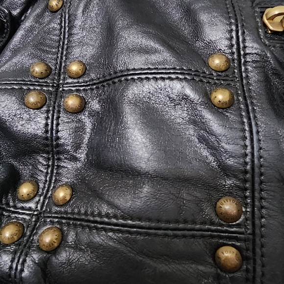 LOUIS VUITTON Limited Edition Black Lambskin Leather Riveting Bag - Picture 8 of 16